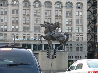 Indian statue in Chicago 