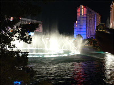 Directly in front of the Bellagio, there was spectacular light, water and music show. The water shot a hundred feet in the air, all in time to the music. 